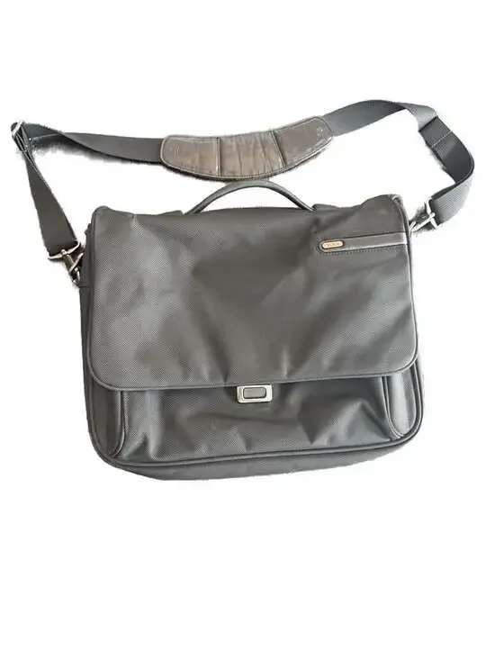 TUMI Business Bag Briefcase Black Solid Used