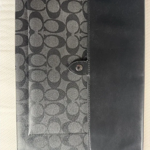 Black Patterned Men's Bag