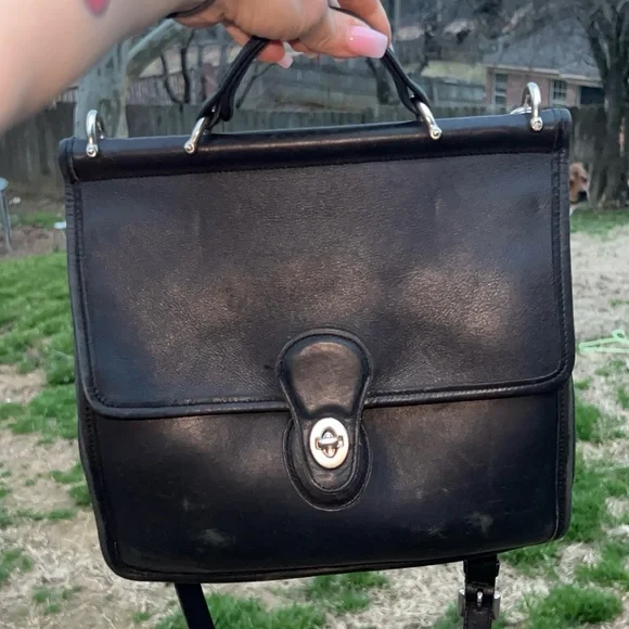 Classic Black Leather Men's Bag