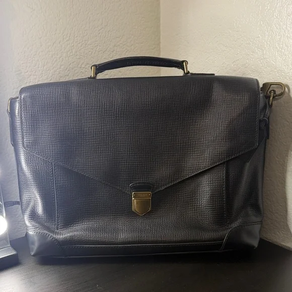 Vintage Coach messenger bag