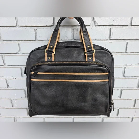 Levenger Black Leather Briefcase / Laptop Bag – 17” Wide