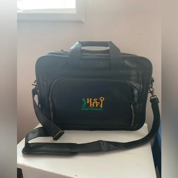 Men’s black leather business briefcase – perfect for office and travel