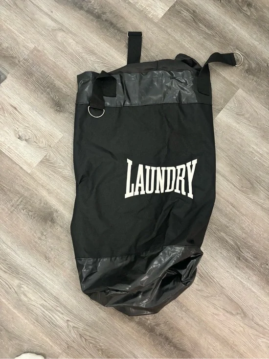 Laundry Black Men’s Canvas Laundry Bag