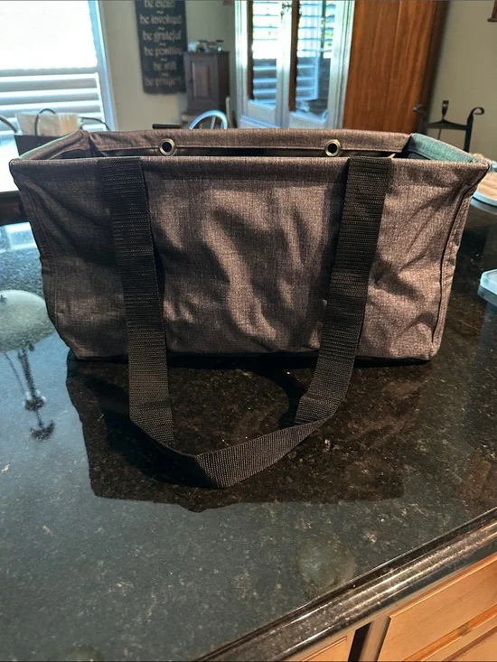 Thirty-one  Utility Tote Bag in Charcoal Gray with Black Straps Brand new!