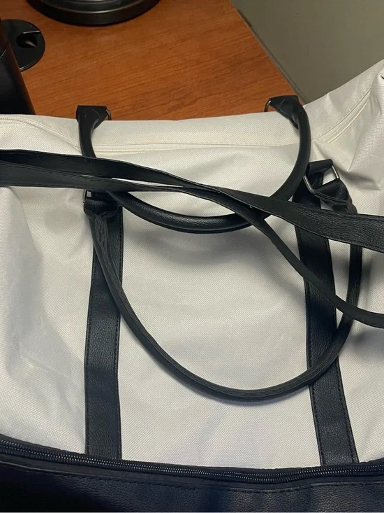 DSW White and Black Canvas Tote / weekender Bag with Shoulder Straps