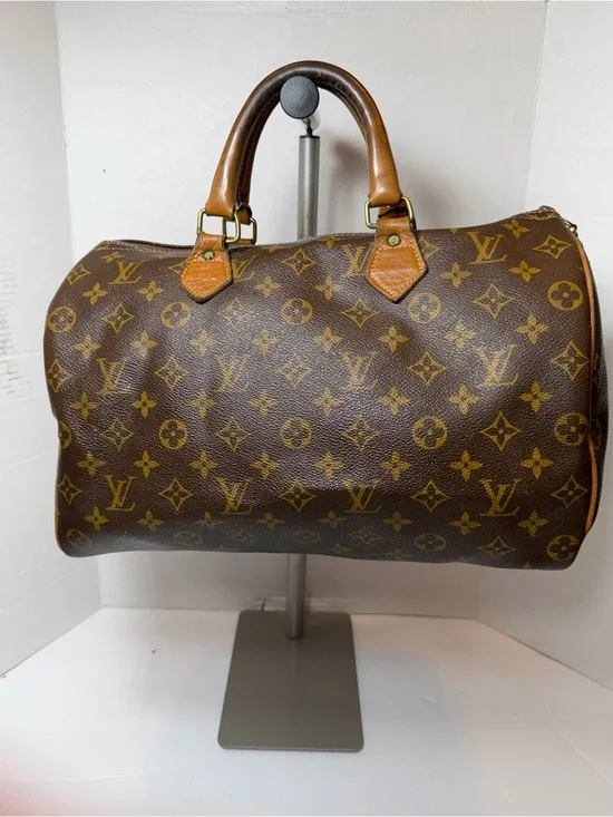 RARE vintage Louis Vuitton speedy handbag collectible made in USA