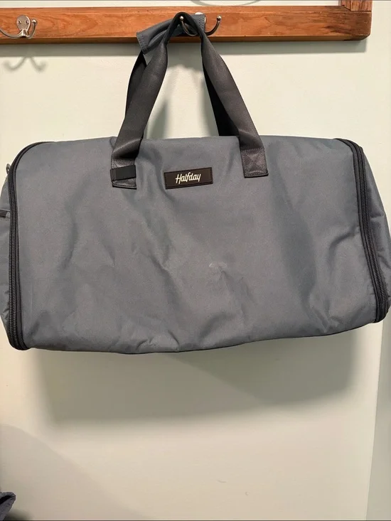 Halfday Gray Men's Duffel - Travel & Gym Pack