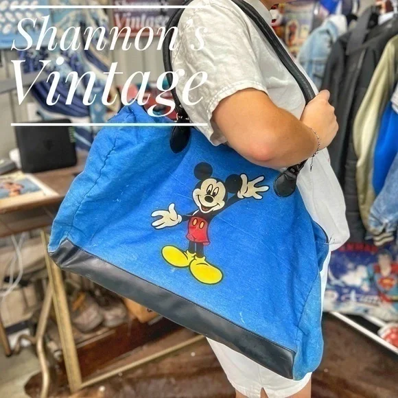Disney Mickey Unlimited VNTG duffel bag
