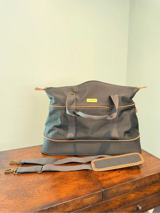 Tommy Bahama Mojito 20” Duffel Bag
