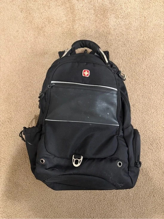 SWISSGEAR Black Backpack - Everyday Laptop Bag
