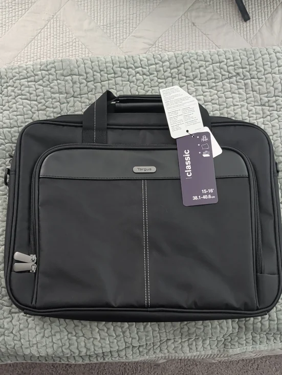 NWT Targus Black Laptop Briefcase with Front Organizer