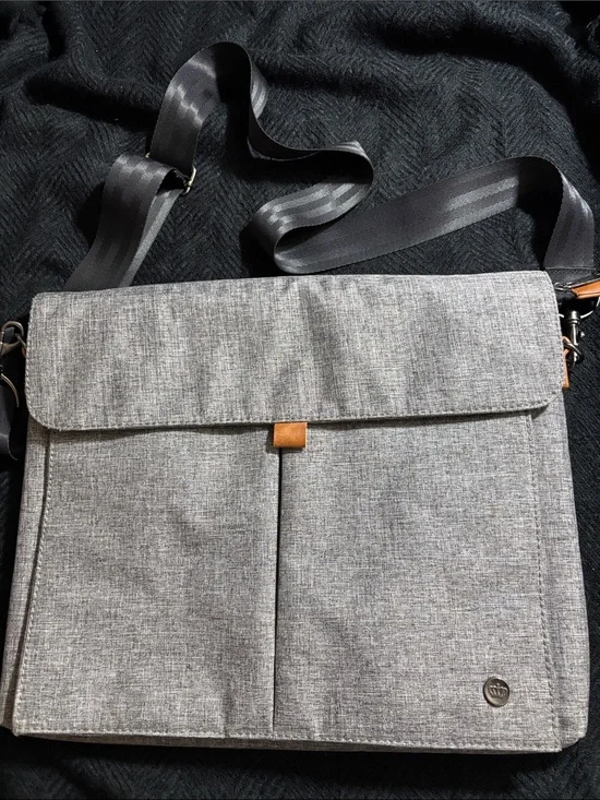PKG Digital Carry Goods Laptop Tablet iPad Bag Sleeve Case Gray