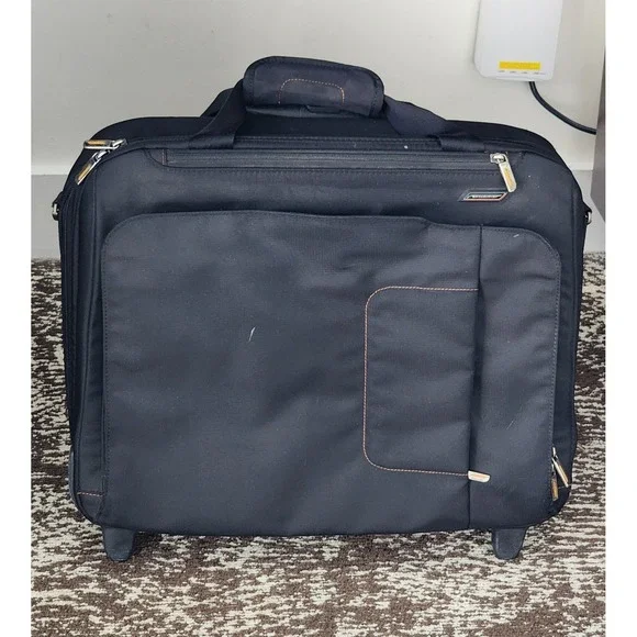 Briggs & Riley Black Verb Rolling Expandable  Briefcase 17 Inch