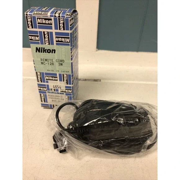 GENUINE NIKON MC-12B REMOTE SHUTTER RELEASE CORD‎ New In Box