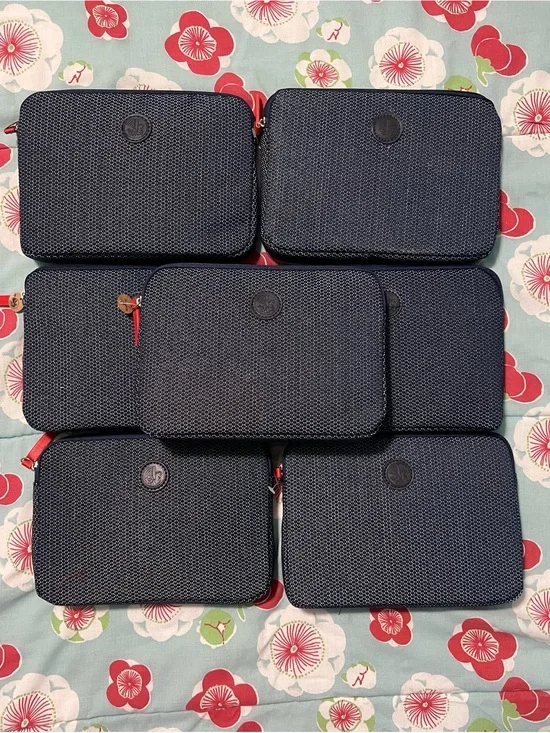 7 Air France amenity kits BNWT