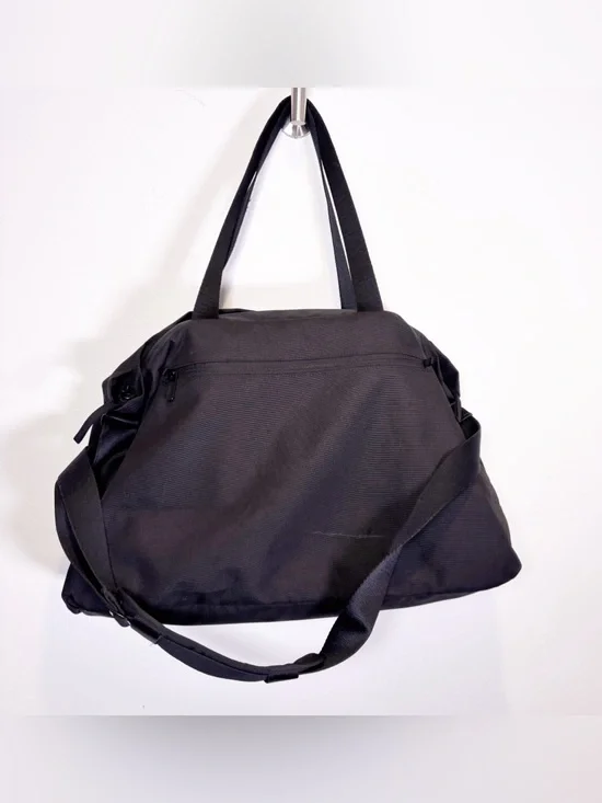Everlane Black Duffel Bag