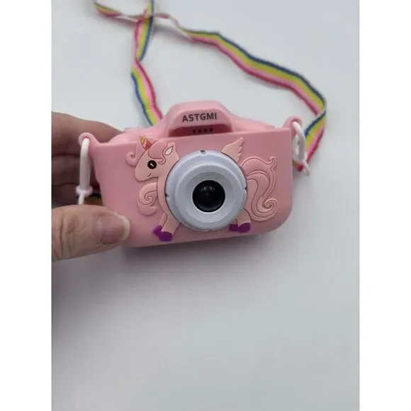 ASTGMI Camera  .Ages 3+, Digital Video‎ Camcorder with 32G SD Card - Pink 2741