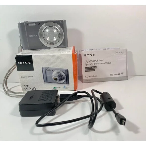 Sony Cyber-shot DSC-W810 20.1MP Digital Camera Silver Battery,Charger,Box