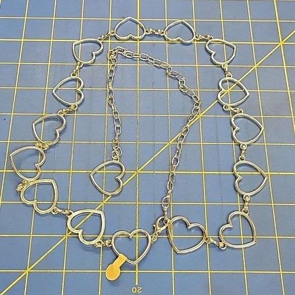 Heart Silver Tone Chain 46