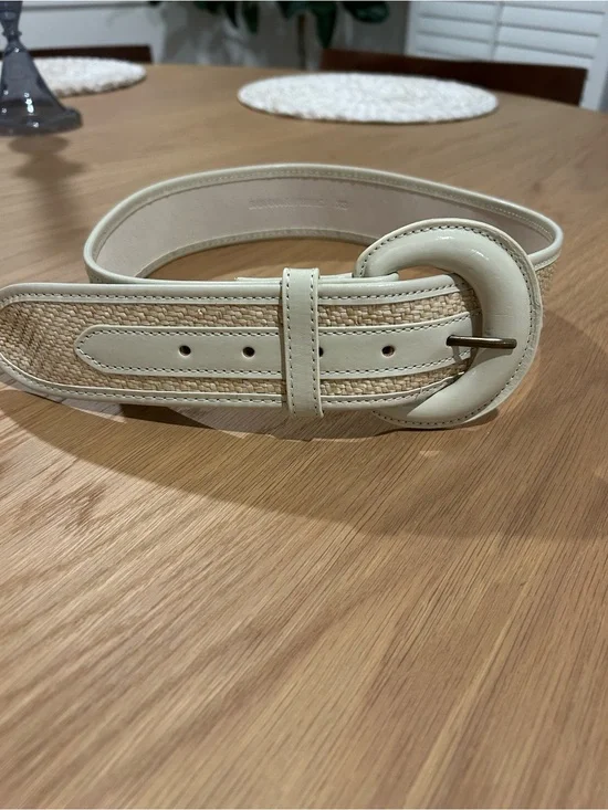 Banana Republic Raffia Leather Buckle Belt XS