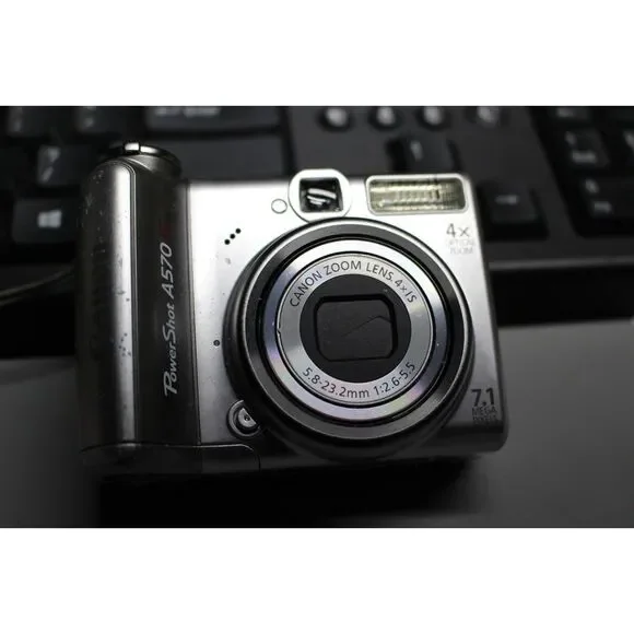 Canon Powershot A570 (Parts Only)