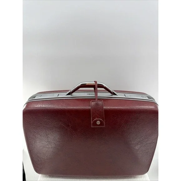 Vintage Samsonite Profile Burgundy Red Hard Shell Suitcase 22x15x8 Great Inside