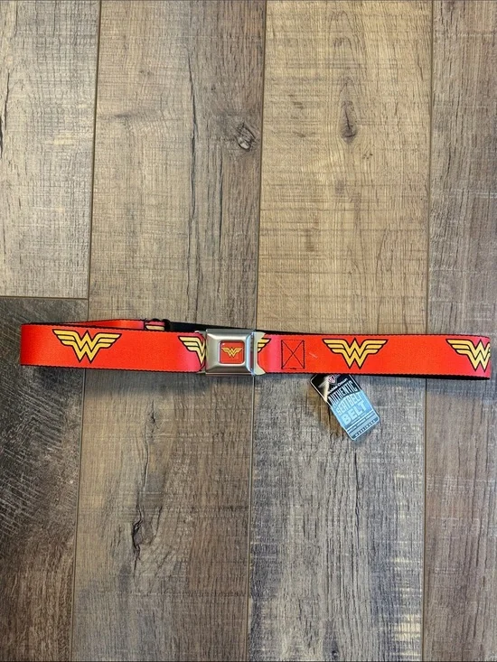 Buckle Down Authentic Wonder Woman Seatbelt Belt NWT
