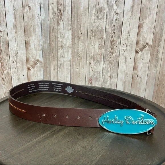 Harley Davidson Enameled‎ Buckle Leather Belt Size 28 Women