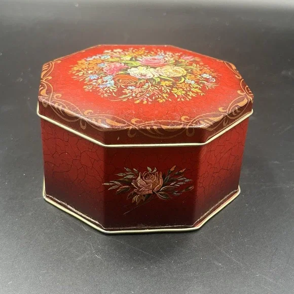 Red Floral Roses Bouquet Tin Beautiful design 4.5