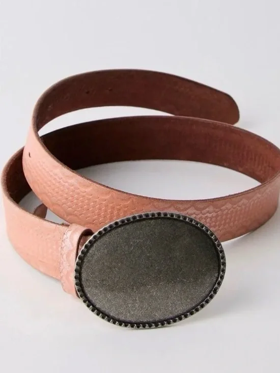Free People Duke Concho Belt in Peachie Pie Size S/M NWT