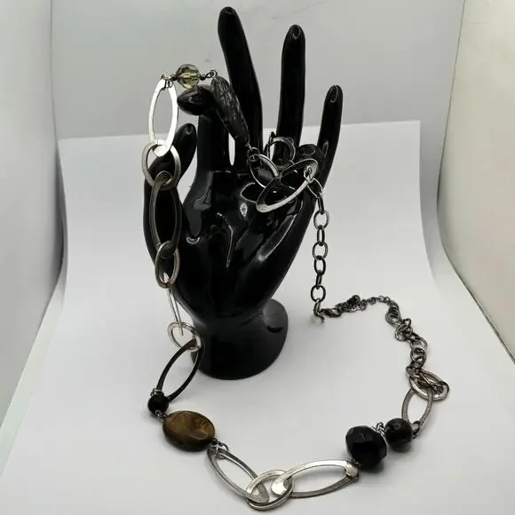 Y2K Silver & Black Metal Belt