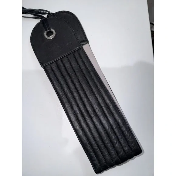 ARMANI EXCHANGE Extra Wide Womens's Size M‎ Leather Tassel Tie