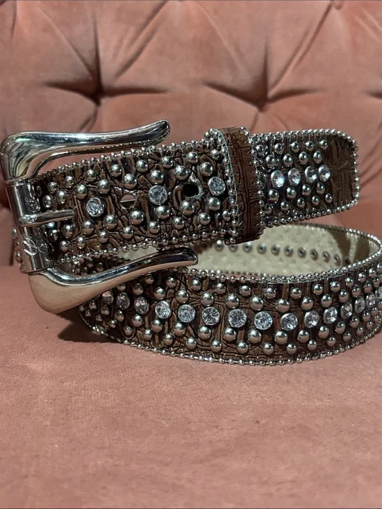 Guess vintage y2k oversized buckle western inspired reptile rhinestone belt