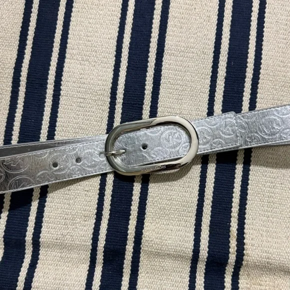 KORS Michael Kors Metallic Silver Logo-Embossed Leather Belt with Silver Buckle