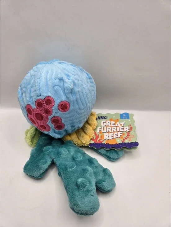 New Bark Box Super Chewer “ Great Furrier Reef 