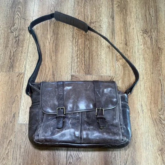 ONA The Brixton Messenger Bag Dark Brown Italian Leather Camera Laptop Satchel