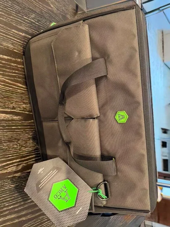 NEW ARCO CS-D20B Professional Camera Video Doctor Bag NWT