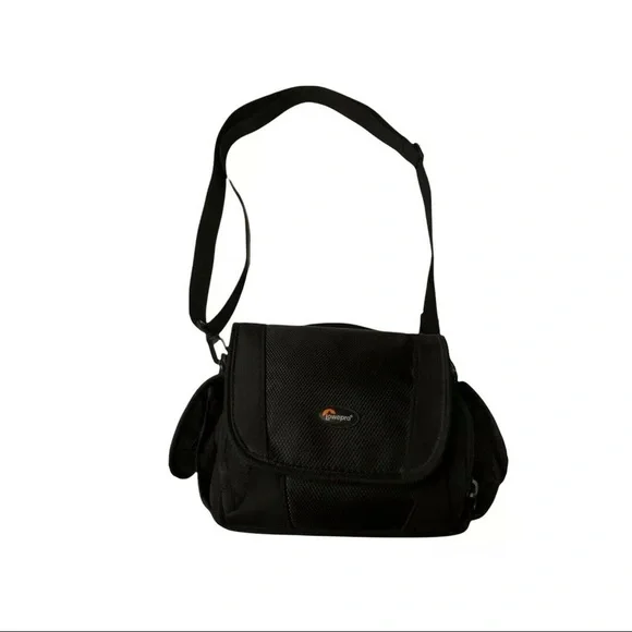 Lowepro 110 Black Camera Bag Case With Shoulder Strap