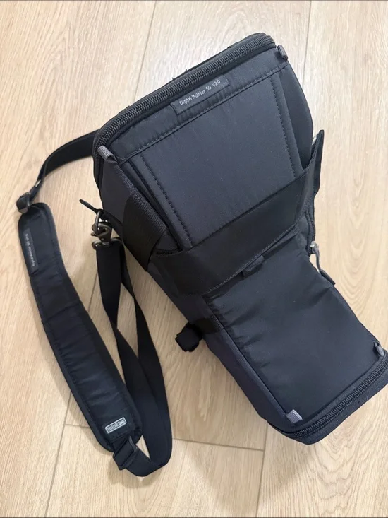 Think tank digital holster 50 v2.0 Camera Bag - Black padded messenger shoulder