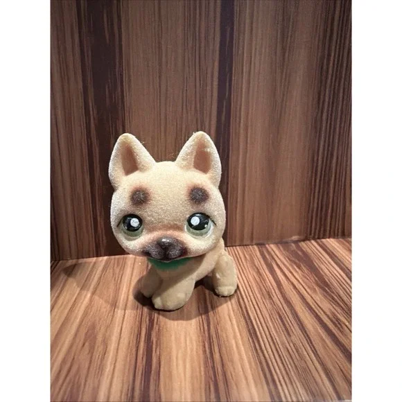 Littlest Pet Shop LPS #443 Flocked Fuzzy German Shepherd Dog Green Eyes Hasbro