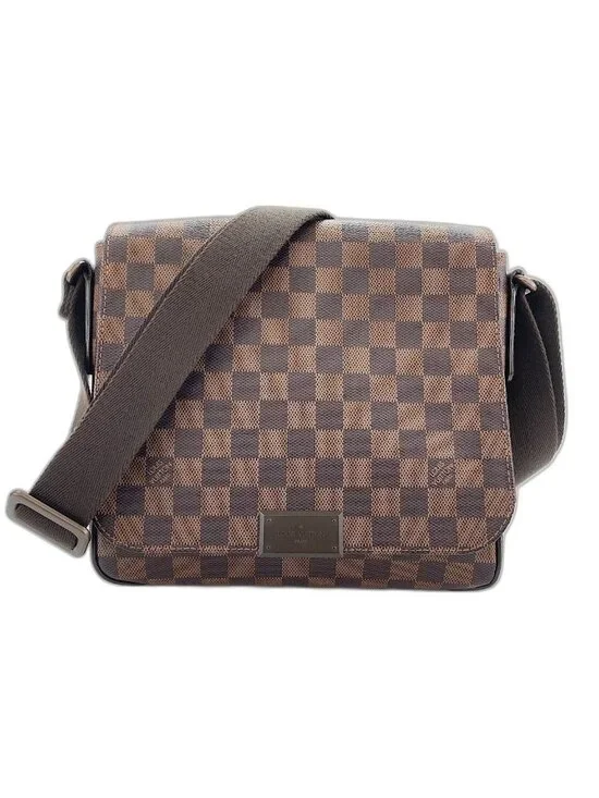 Louis Vuitton Shoulder Bag District PM