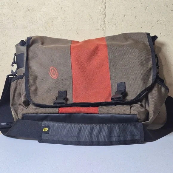Timbuk2 Classic Messenger Bag Brown Orange Laptop Crossbody Shoulder Strap