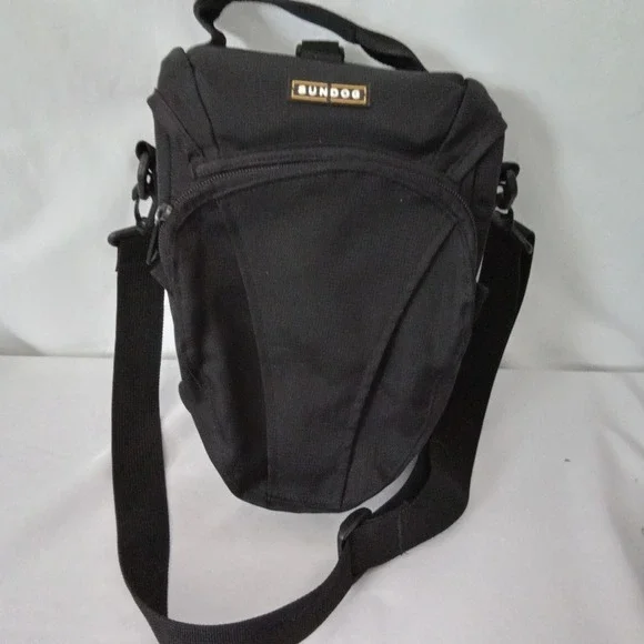 Sundog Black Nylon Padded Camera Holster Bag with Shoulder Strap and Belt Loop