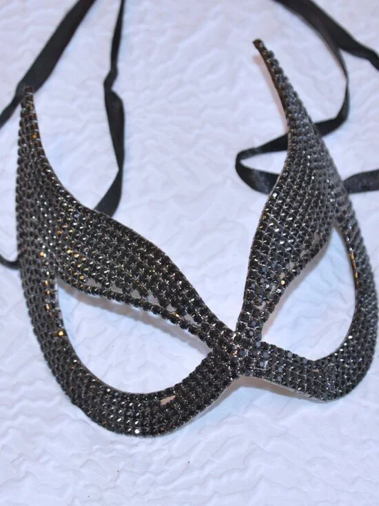 Catwoman Black Rhinestone Mardi Gras Mask