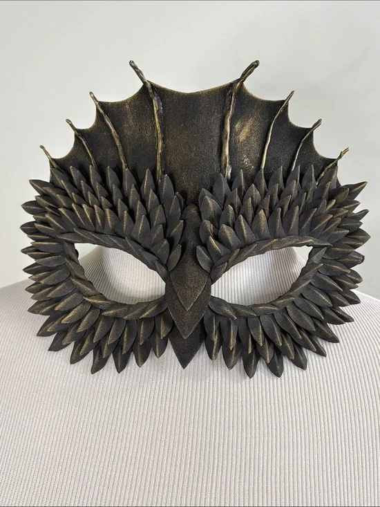 Decorative Feathered Owl Mask Venetian Carnival - Black and Gold