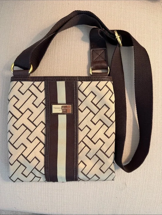 Tommy Hilfiger Cream & Brown Geometric Crossbody Messenger Bag