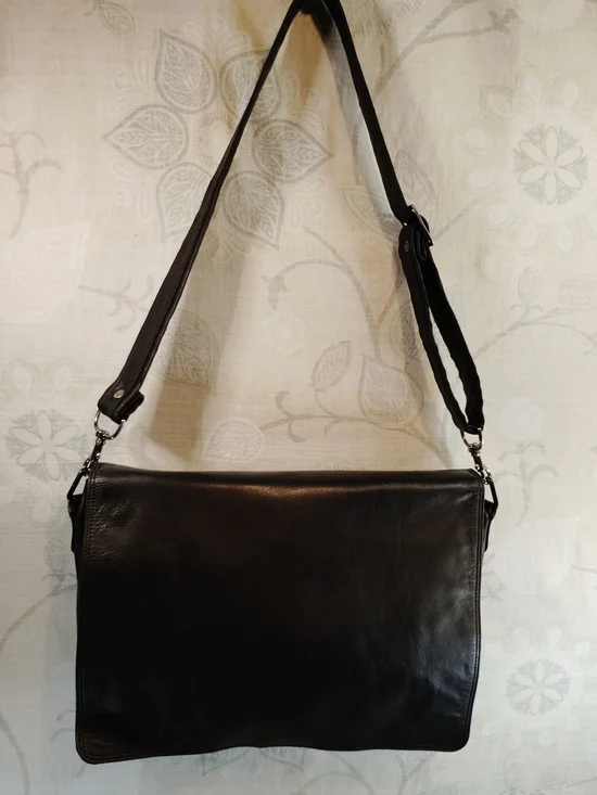 Scully Black Leather Messenger/Briefcase Crossbody Bag