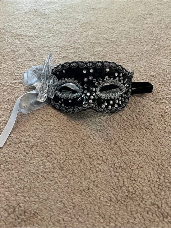 Black and Silver Beaded Masquerade Eye Mask with Ribbon Accent
