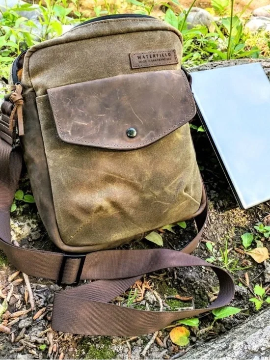 WaterField Designs Bolt Crossbody laptop bag
