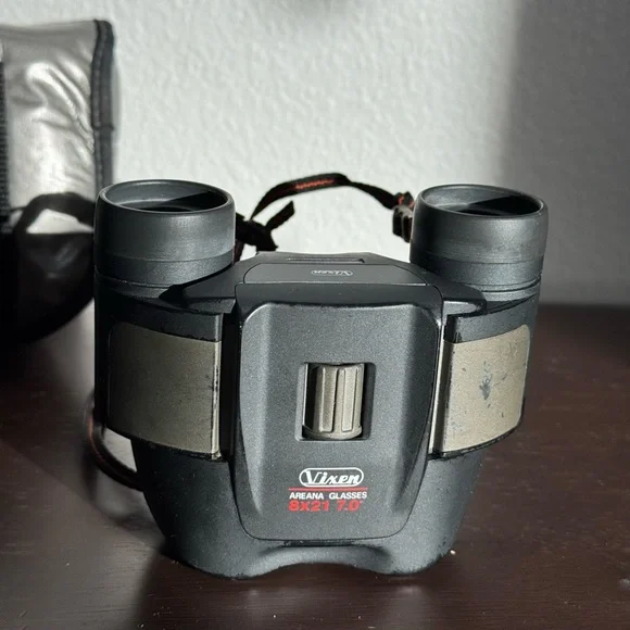 Vixen Arena Glasses 8×21 Binoculars 7.0° Wide View | Compact